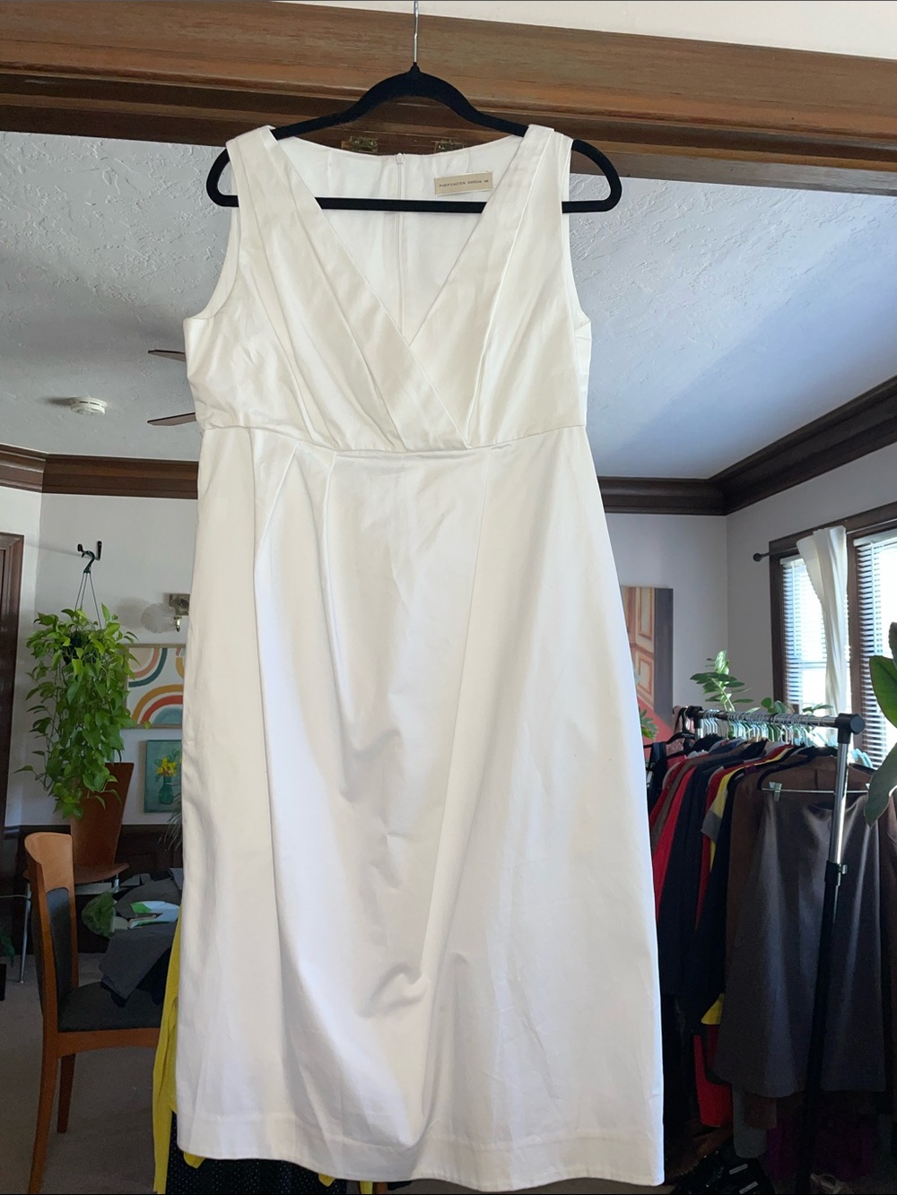 Sleeveless V-Neck Midi Dress in White